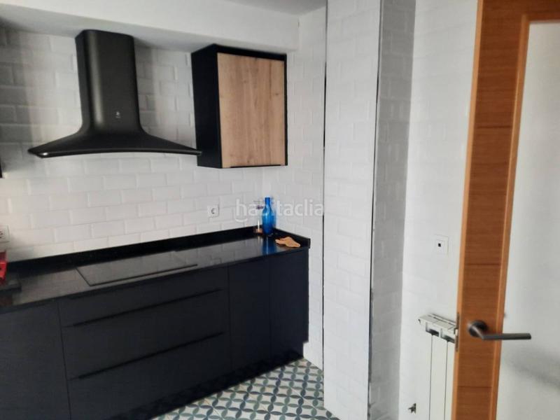 Foto 0663f470-bf1e-4e37-9be8-3302ebad6379. Casa aparellada amb calefacció aparcament a Pioz