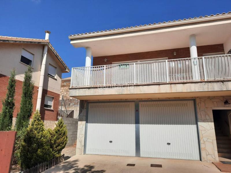 Foto 62817689-c23b-4ad6-a7eb-3e756612976e. Casa aparellada amb calefacció aparcament a Pioz