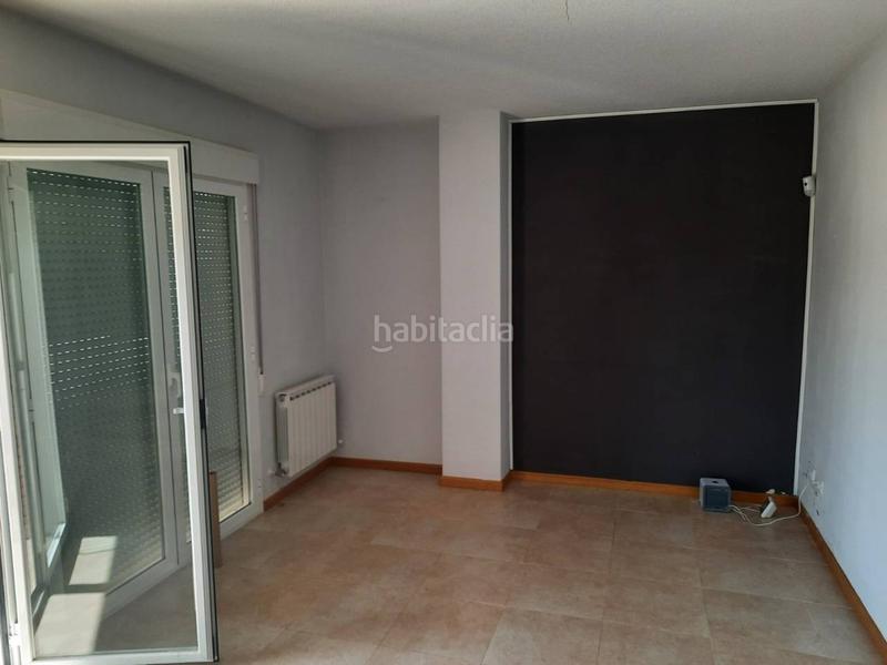 Foto e2a3da14-8700-4e63-b334-7ebcfdc0698a. Casa aparellada amb calefacció aparcament a Pioz