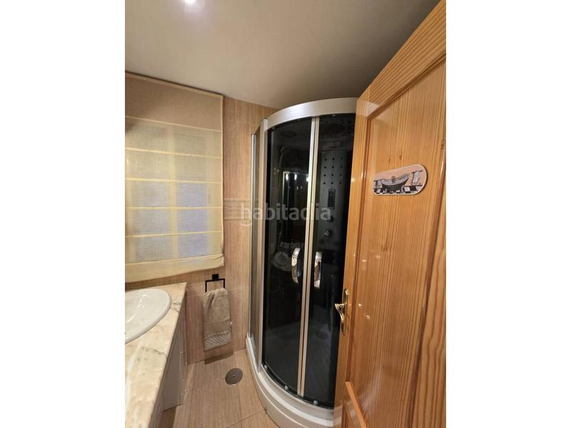 Foto 0d5fdf11-7dad-4b43-92cc-7f4c619c34b8. Chalet avec chauffage parking dans Pioz