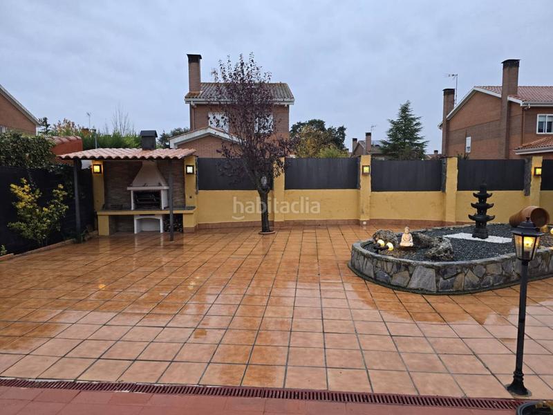 Foto 3432cf3c-6394-495a-a5bc-6d228cc3aac2. Chalet avec chauffage parking dans Pioz