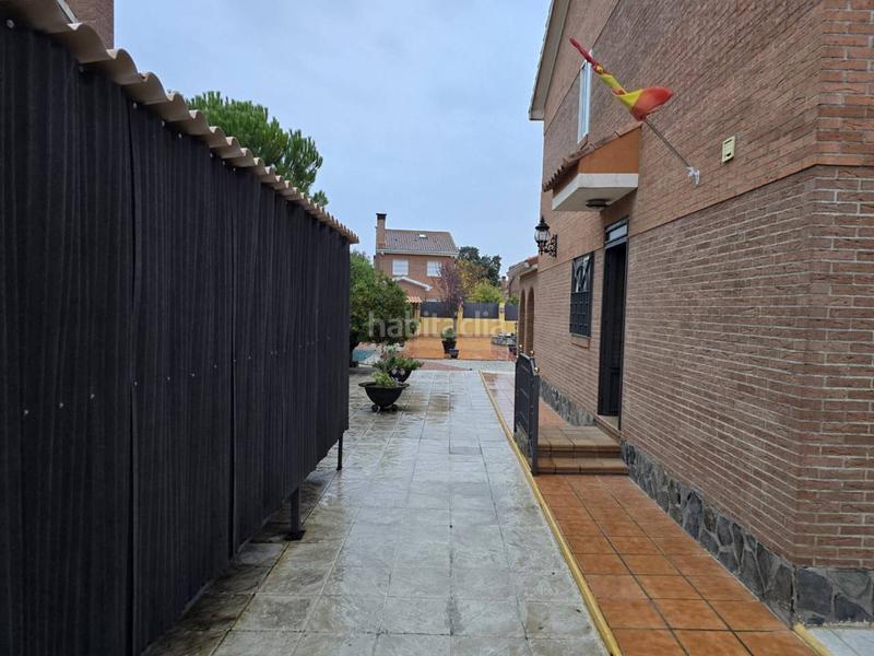 Foto b7284053-df85-4582-8544-6d6a47a54948. Chalet avec chauffage parking dans Pioz