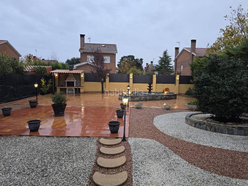 Foto d42a54ad-a750-4ea0-abb2-db68804dec4f. Chalet avec chauffage parking dans Pioz