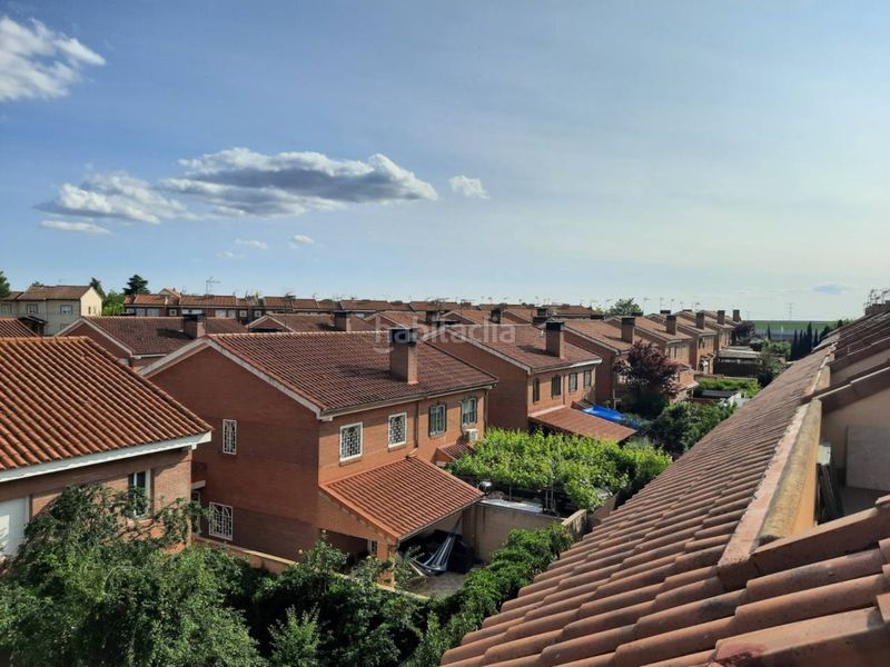 Foto 04b8756b-3583-49ba-8419-c8ddd95b95e8. Casa adossada amb calefacció aparcament a Pioz