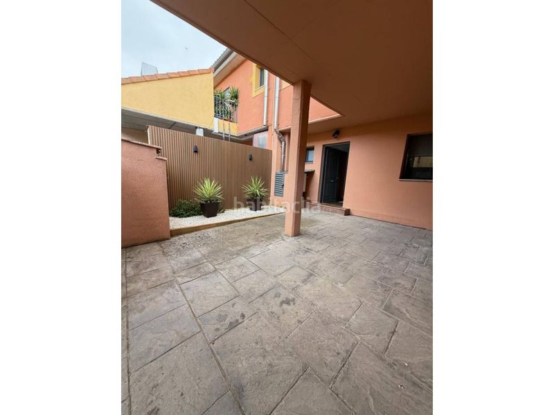 Foto 19513123-546d-4064-bbaf-730d10561af1. Casa adossada amb calefacció aparcament a Pioz