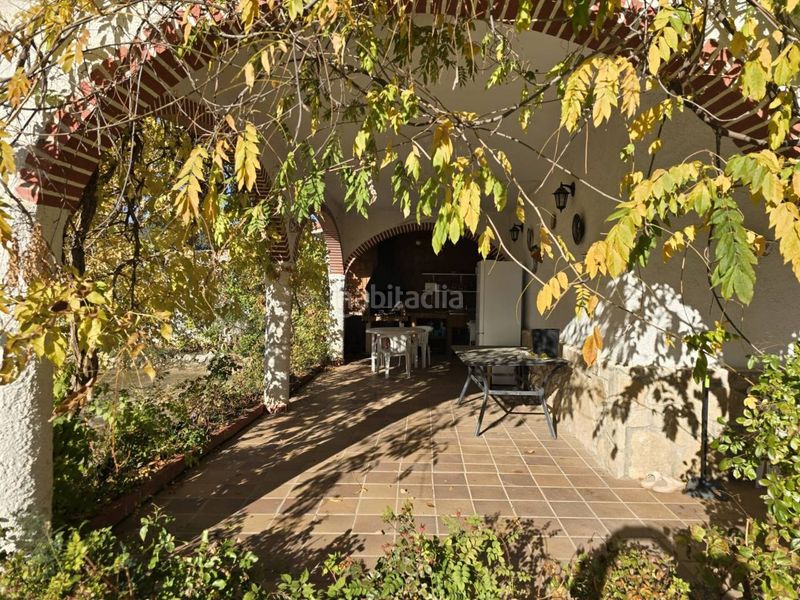 Foto 3bab7fda-a014-41f3-9044-c81de9cca064. Chalet  en venta en Pioz