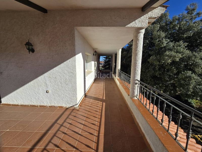 Foto c2666d01-6967-40fd-b008-8f313a26d68b. Chalet  en venta en Pioz