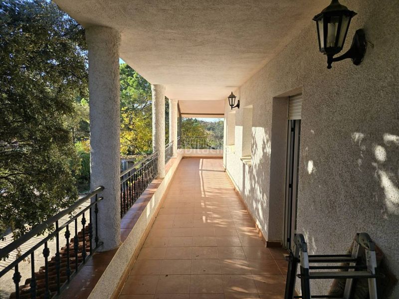 Foto d22e3e57-1d91-4ab3-953d-d98d522f3f2a. Chalet  en venta en Pioz