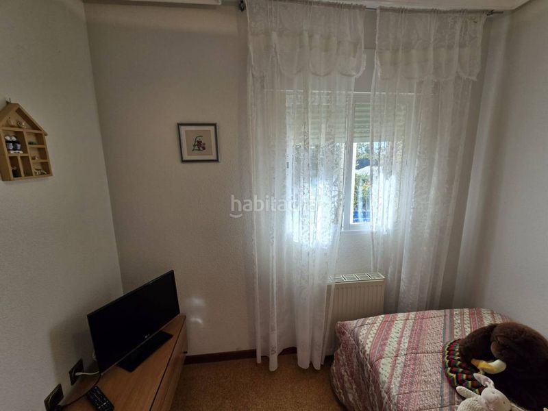 Foto eb3b4d4a-d3d3-43b3-a3ad-1aa2eb3d66e4. Chalet  en venta en Pioz