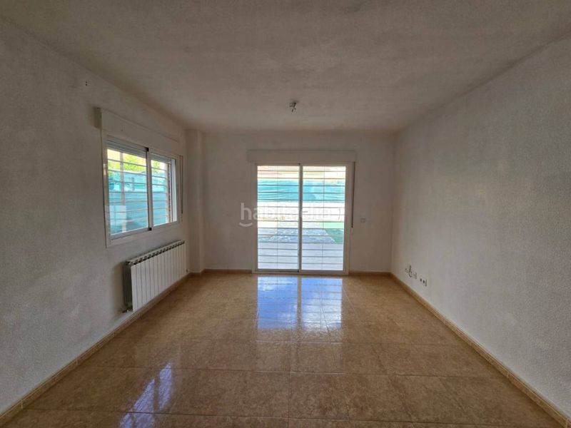 Foto f34ea8b9-5d60-4028-9c24-f1ccbd790589. Casa adossada amb calefacció a Pioz