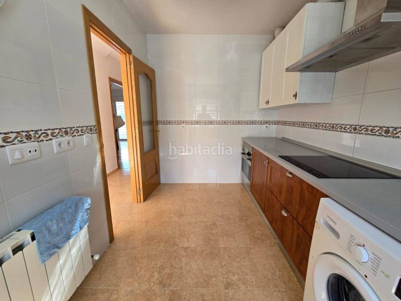 Foto fa60b693-3333-4b8d-9d9f-05f95c17ecf5. Casa adossada amb calefacció a Pioz