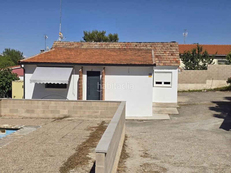Foto b5cc88a8-e7f9-4bb1-b3f5-6078cb68c72a. Xalet amb aparcament piscina a Pioz