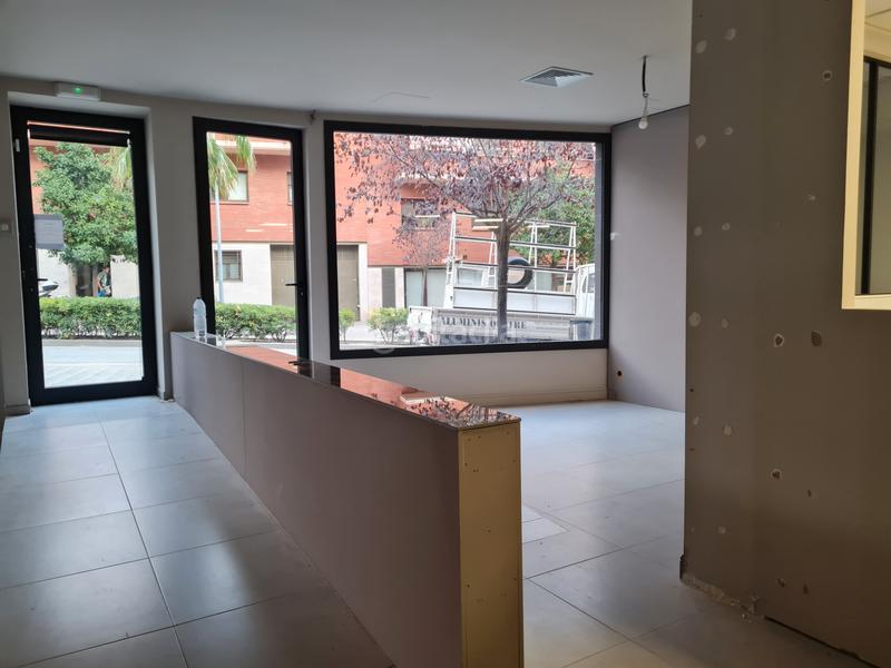 Foto d65d8a2f-ce23-4d0f-9892-23d0c7c97236. Miete geschäftsraum in ronda doctor anglès 39 in Canet de Mar