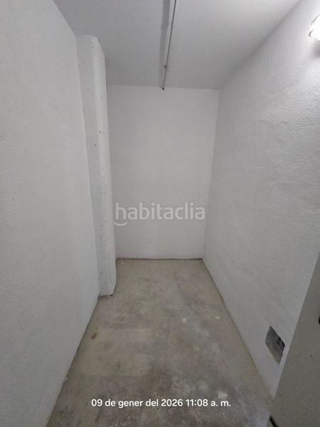 Foto 2b8e9f27-5c77-4b07-a0ef-ab8c0e9b58df. Aparcament cotxe a Canet de Mar