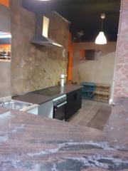 Rent Business premise  N/a. Local de 60 aprox, con cocina, baño con ducha. muy cerca metro m