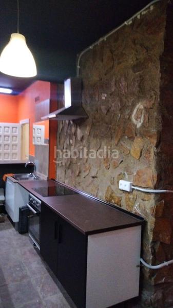 Foto 30ed75c3-7451-4ead-9477-b0a1e7e9b79c. Lloguer local comercial a Guinardó Barcelona
