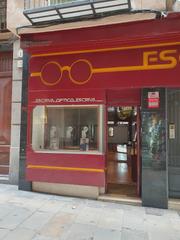Alquiler Local Comercial  Carrer de l'espaseria. Local-edificio,  junto a la basílica de santa maría del mar, con