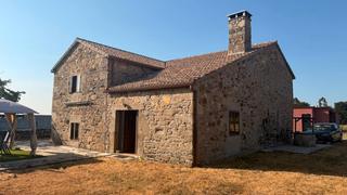 Masia  Po-11. Casa rural en venta , 300m y jardn de 9000m,  6 dormitorios ( 1
