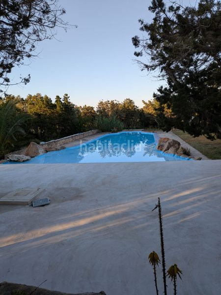 Foto a90f7451-5ce4-40cc-a39d-eacb48c3b005. Affitto casale in carrer de cala en baster 3751 in Formentera