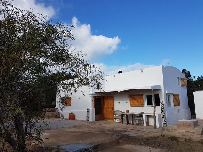 Foto e601711e-dd64-416c-8d81-5c784ccb0f77. Affitto casale in carrer de cala en baster 3751 in Formentera
