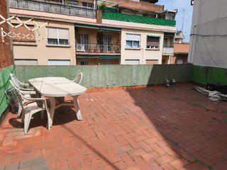 Etagenwohnung in Carrer de Garcilaso