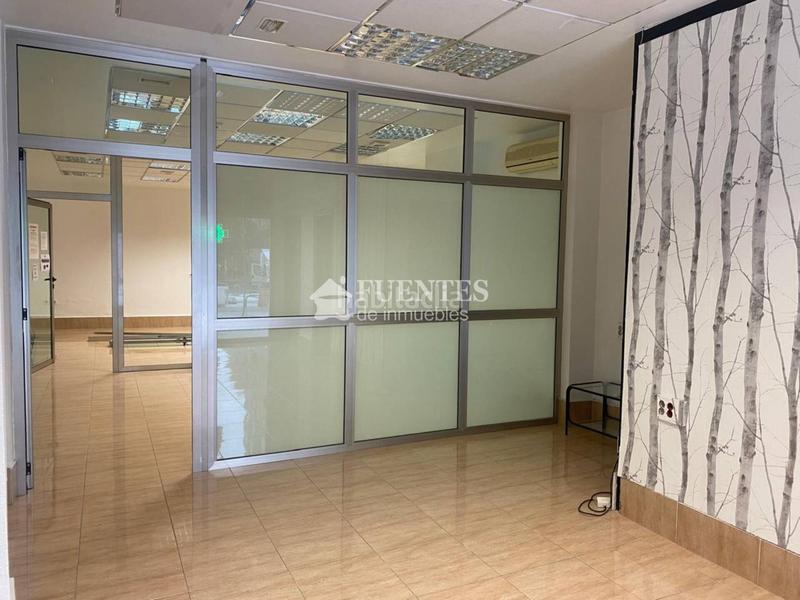 Foto a5446f2b-d0d8-4895-b1cd-a8085e31f028. Locale commerciale in Carolinas Altas Alicante