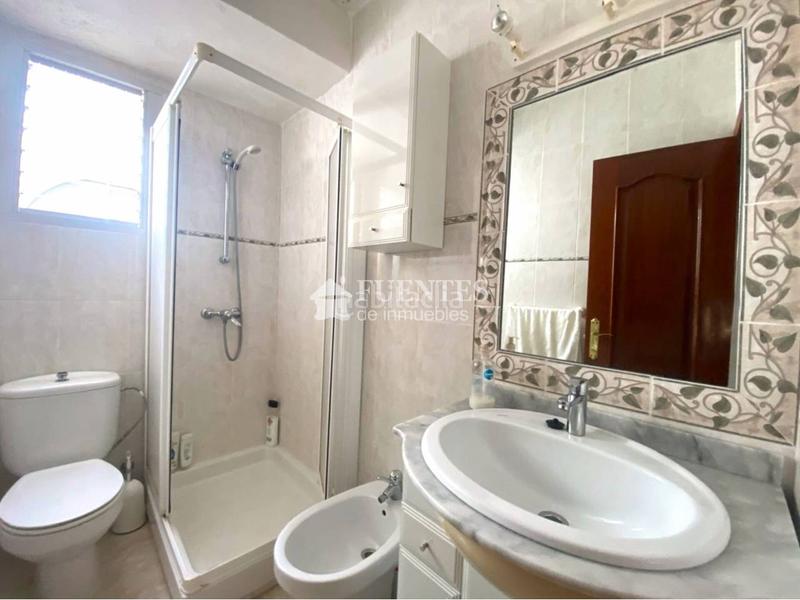 Foto b9c2feee-0ee3-403f-9204-adf724f4a120. Etagenwohnung mit heizung in Playa Tamarit-Playa Lissa Santa Pola