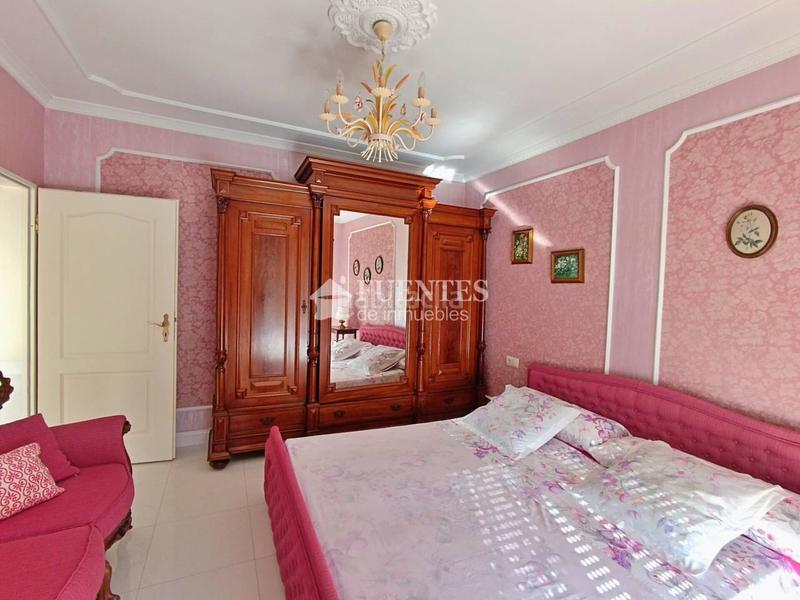 Foto 04f1f344-926f-41f8-ada0-ad649b7f9e39. Xalet amb aparcament piscina a Pueblo Guardamar del Segura