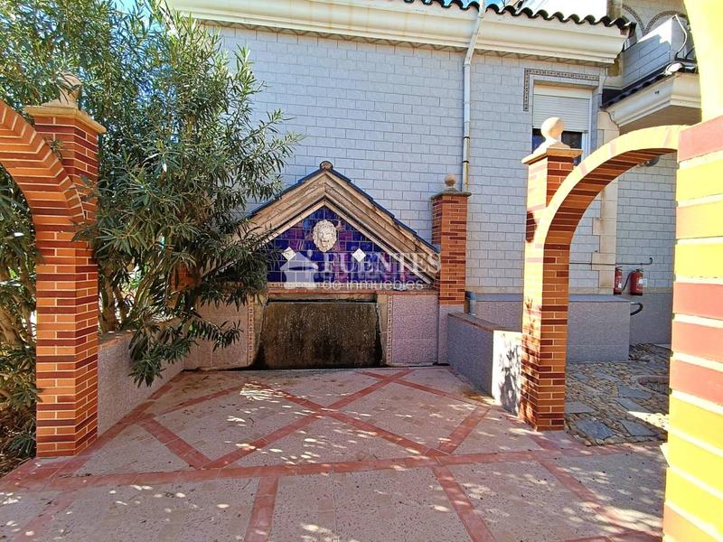 Foto 19d560ee-5afa-4ac6-8778-566ae57c90db. Xalet amb aparcament piscina a Pueblo Guardamar del Segura