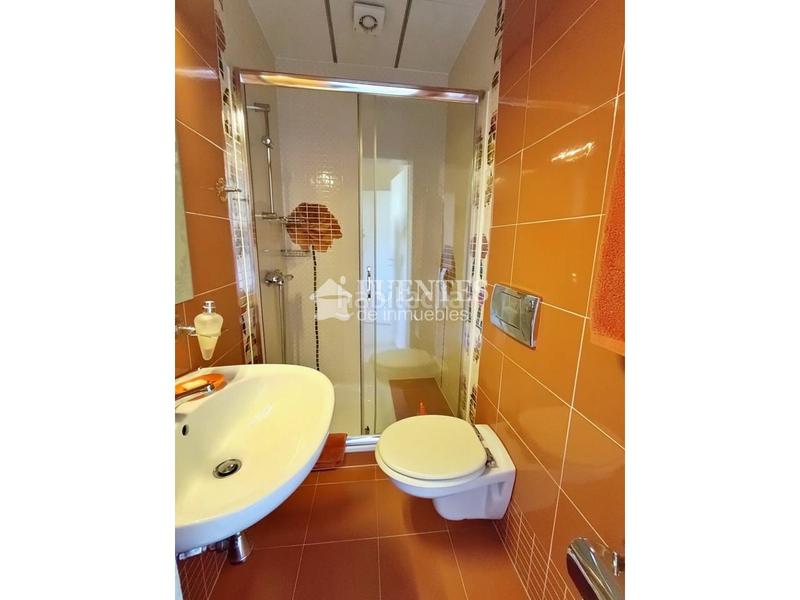 Foto 1aae1c4c-15a4-451b-9abf-8b19ae4f748f. Xalet amb aparcament piscina a Pueblo Guardamar del Segura