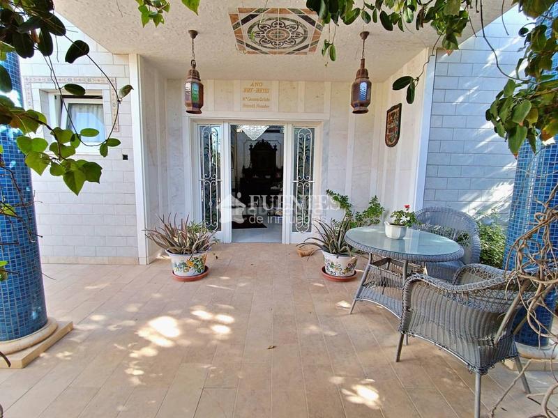 Foto 63a57910-12bd-465f-a59e-9fc711d9a12a. Xalet amb aparcament piscina a Pueblo Guardamar del Segura