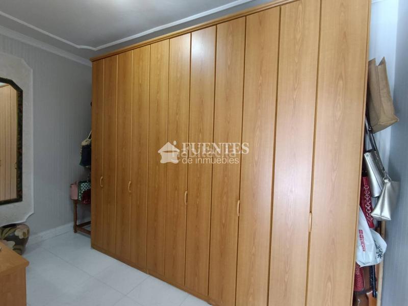 Foto f3579b73-8969-40c2-b2a7-08a453247f21. Xalet amb aparcament piscina a Pueblo Guardamar del Segura