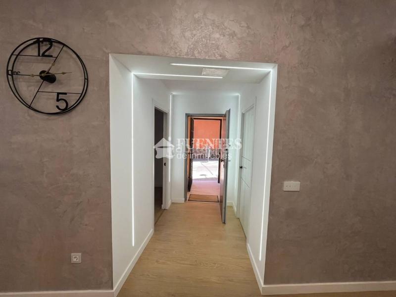 Foto bdef4a04-a49e-43ae-bff0-9da18418c19b. Pis a Altozano - Conde Lumiares Alicante