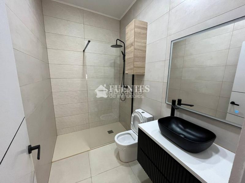 Foto fb032127-4b2f-48c6-909a-a8e40db14401. Pis a Altozano - Conde Lumiares Alicante