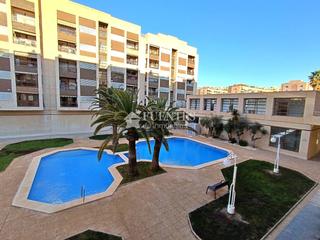 Appartement  Doctor carlos van der hofstadt. Piso reformado en urbanización completa
