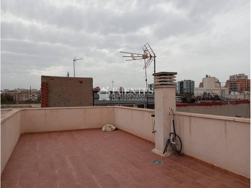 Foto 8c0420e4-e13f-47ea-8b04-a6947d8afb86. Casa adosada venta de casa adosada alacant en Garbinet - Parque de las Avenidas Alicante