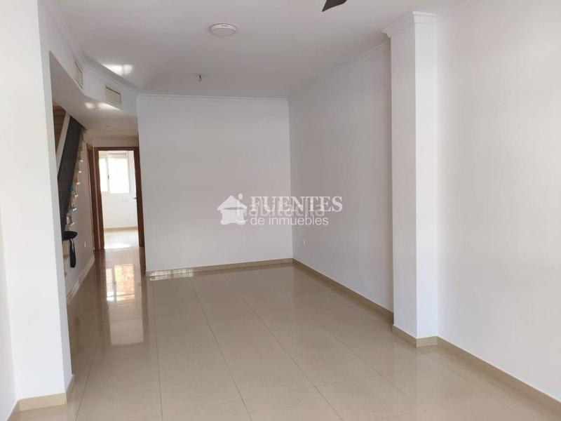 Foto 9658e56f-75bd-4a69-b42c-9d7d85c18a86. Casa adosada venta de casa adosada alacant en Garbinet - Parque de las Avenidas Alicante