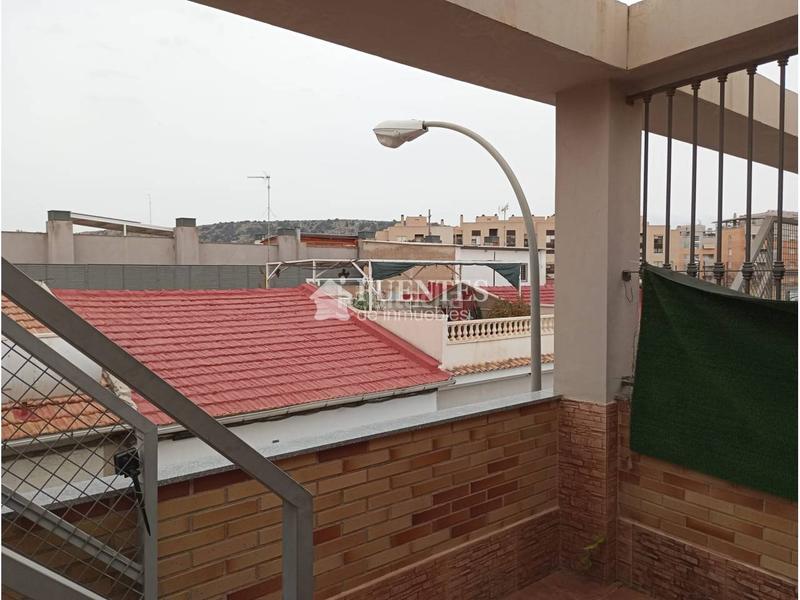 Foto e1169bba-5129-43cd-8ec4-d7a1ad6e7483. Casa adosada venta de casa adosada alacant en Garbinet - Parque de las Avenidas Alicante