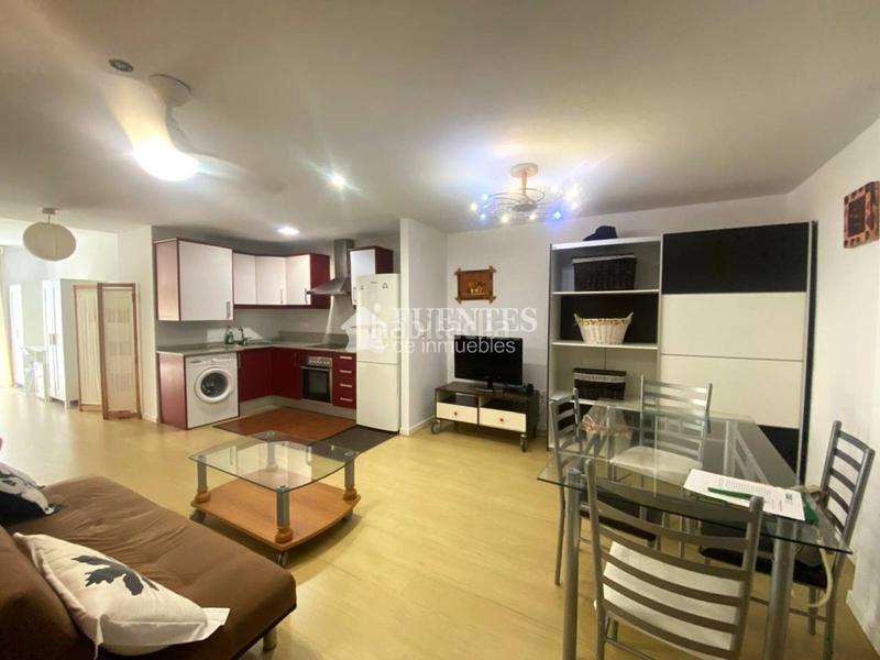 Foto a609bfdc-1249-42d7-a153-46e10ac0cf15. Appartamento con piscina in Carolinas Bajas Alicante