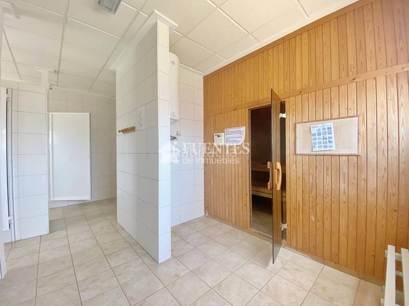 Foto aefd6043-9e32-4d1b-962b-a0b28c73afa7. Pis amb calefacció aparcament piscina a Pueblo Acantilado-Lanuza Campello (el)