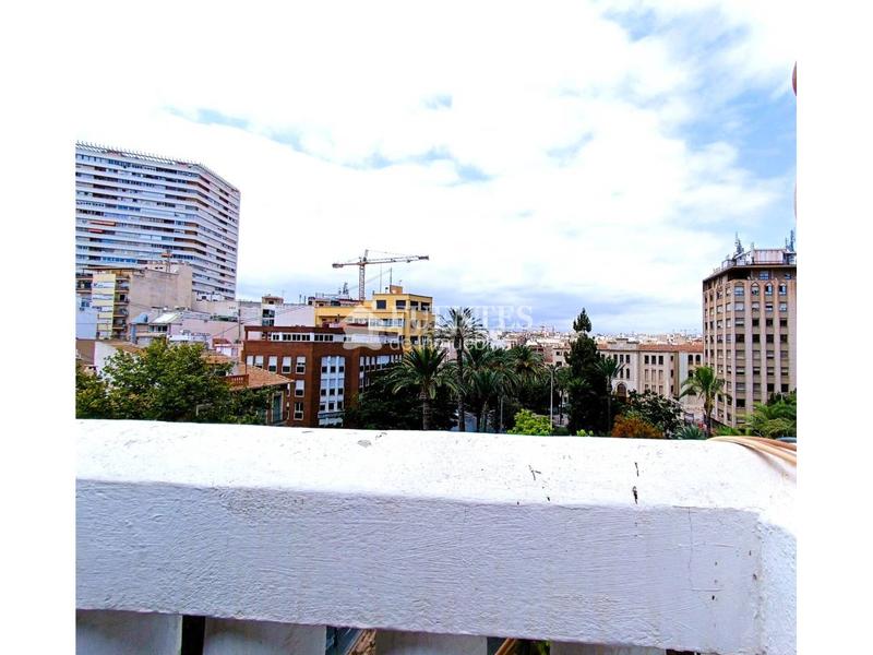 Foto 90fa88dc-4941-40a7-9f18-0de6968df8dd. Dachwohnung in Mercado Alicante