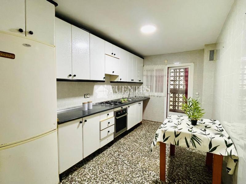 Foto f5aaf259-fc93-4182-b579-2b8f95294044. Appartamento con parcheggio in Norte Sant Vicent del Raspeig