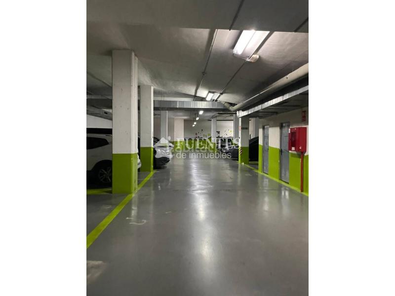 Foto 3bac0883-c552-492b-b40f-e8263ccedd51. Parking voiture dans Norte Sant Vicent del Raspeig