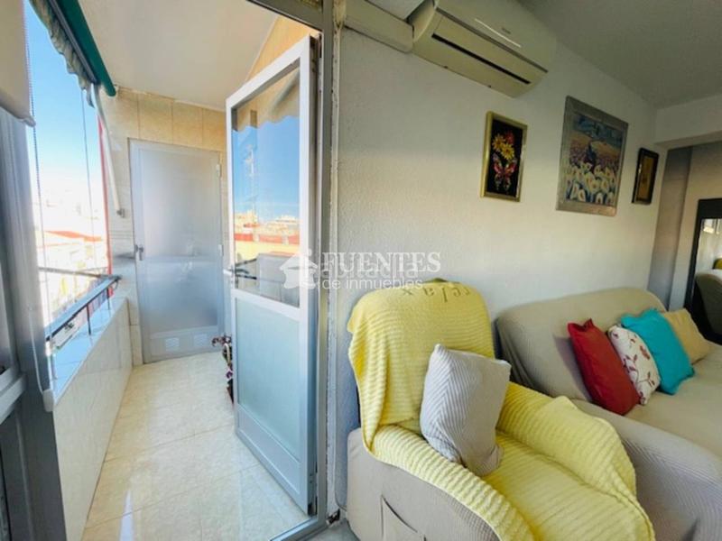 Foto 4a624a1c-4f7a-41e9-8548-78519be43a1b. Appartement dans Pla de Bon Repós Alicante