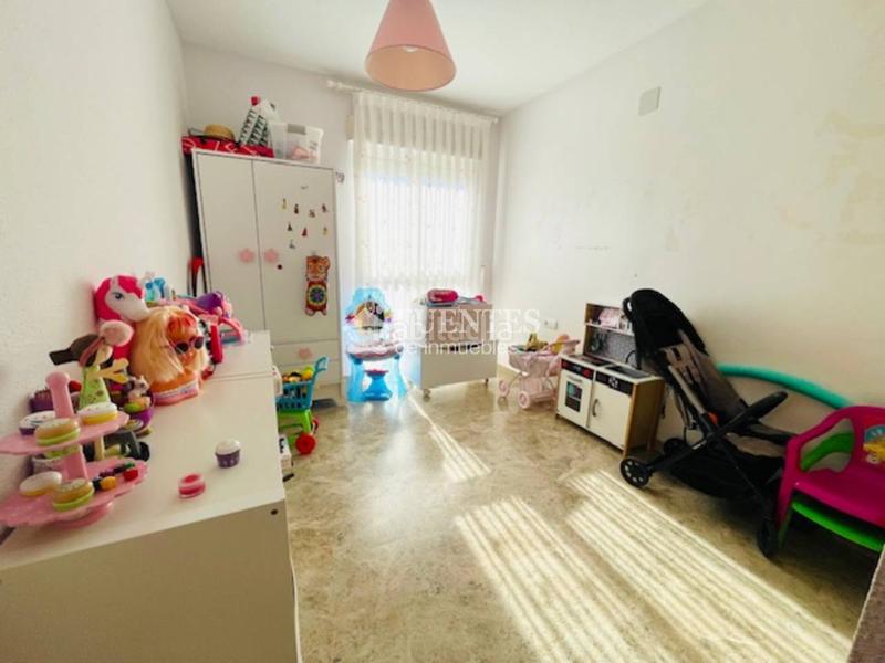 Foto c48eead5-5263-43a4-b880-c2dff95b4ab6. Appartamento con riscaldamento parcheggio in Garbinet - Parque de las Avenidas Alicante