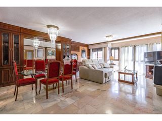 Duplex in Benalúa. Dúplex con piscina privada en benalúa, alicante