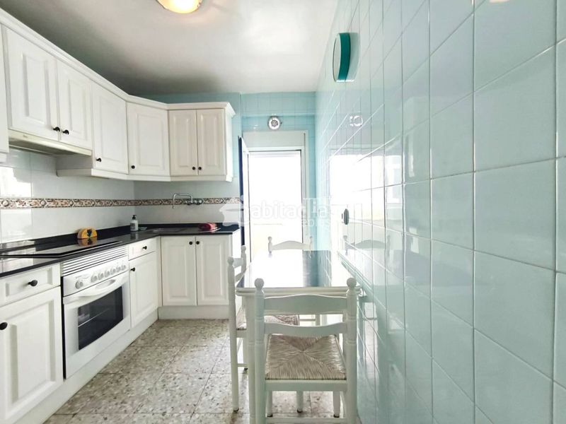 Foto 86ac6195-bb3a-460d-9748-069367d22589. Apartament a Carolinas Altas Alicante