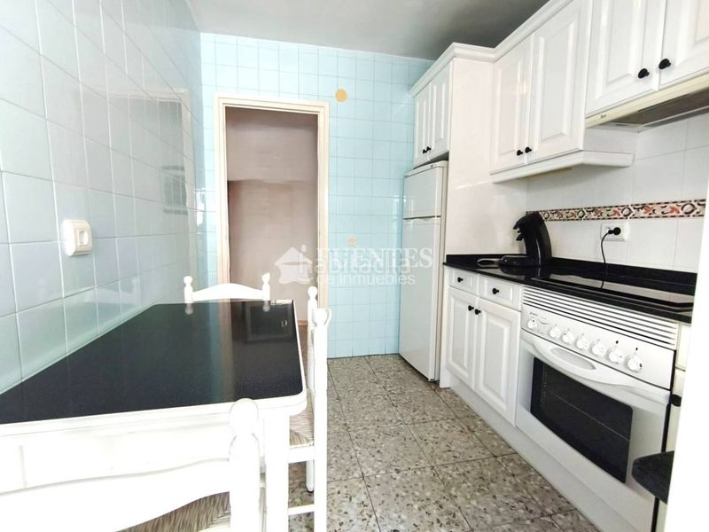 Foto 96f95b80-252b-48cf-aacb-455e122ea4f5. Apartament a Carolinas Altas Alicante