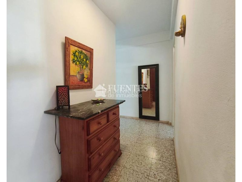 Foto b2f4f164-47b5-42a2-94ad-483706dd51d1. Apartament a Carolinas Altas Alicante