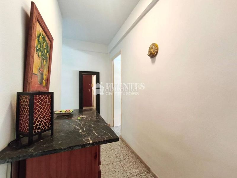 Foto b5b7cd32-d83c-4713-8d8b-a845e2a1db7c. Apartament a Carolinas Altas Alicante